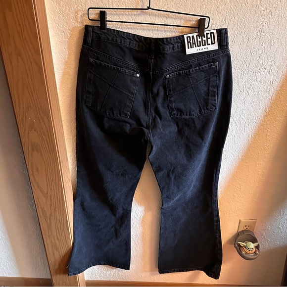 ragged priest boot cut black jean size 34 / size 16 mid rise slim flared pans - Picture 4 of 4